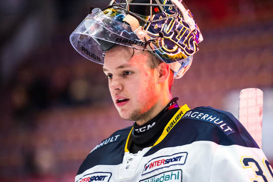s målvakt Linus Söderström
