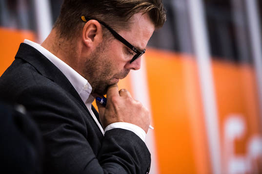 Karlskronas tränare Ove Molin  deppar