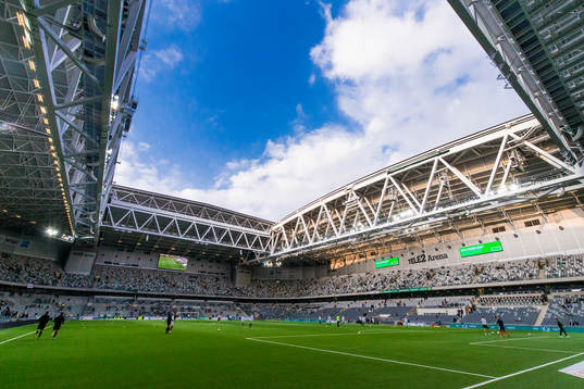 Interiör av Tele2 Arena innan fotbollsmatchen i
