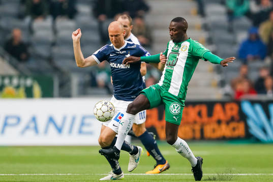 Norrköpings Andreas Johansson och Hammarbys Pa Amat Dibba
