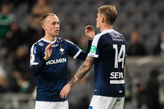 Norrköpings Gudmundur Thorarinsson och Eric Smith jublar