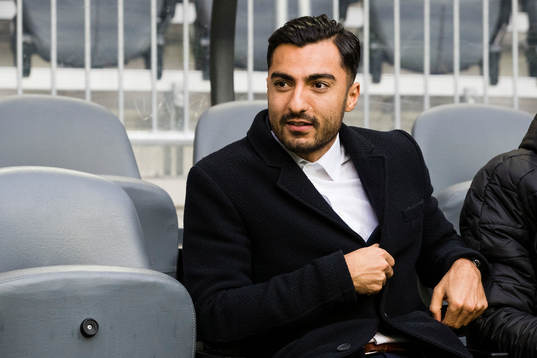 Hammarbys Jiloan Hamad på bänken
