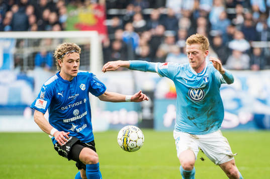 Halmstads Höskuldur Gunnlaugsson mot Malmö FFs Anders