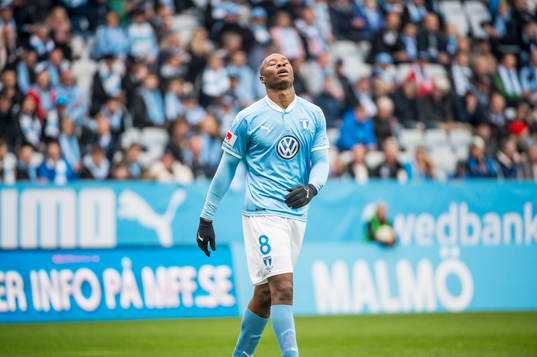 Malmö FFs Carlos Strandberg deppar