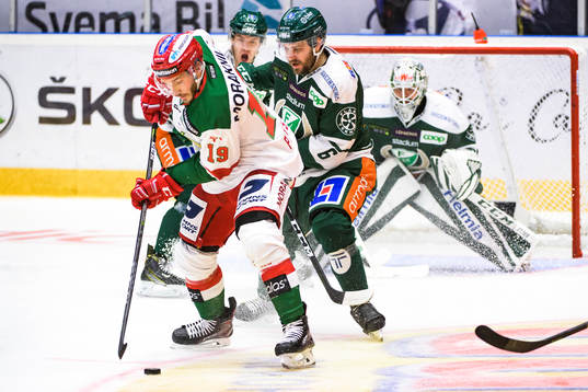 Moras John Persson och Färjestads Mikael Wikstrand