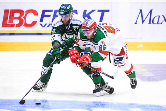Färjestads Anton Grundel och Moras Mathias Bromé