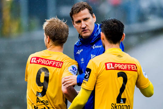 Daniel Aase, Tor-Kristian Karlsen, sports director, and