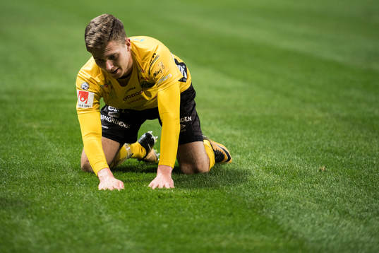 Elfsborgs Adam Lundqvist deppar