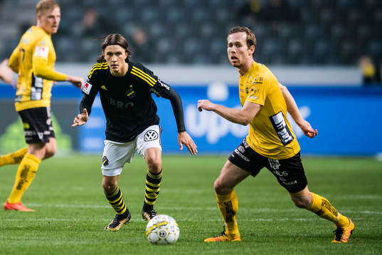 s Kristoffer Olsson och Elfsborgs Anders Randrup