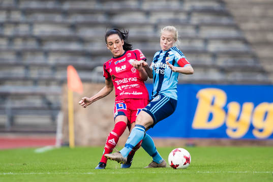 Linköpings Anna Oscarsson och Djurgårdens Mia Jalkerud