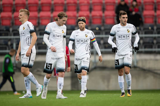 Häckens spelare deppar