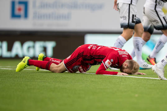 Östersunds Curtis Edwards deppar