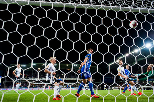 Bläddra bland fler bilder av Football, Eliteserien, Rosenborg - Sarpsborg 08