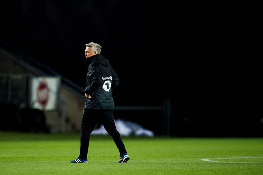 Kåre Ingebrigtsen, head coach of Rosenborg, looks dejected