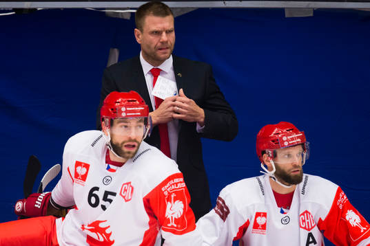Vaclav Varada head coach of Ocelari Trinec