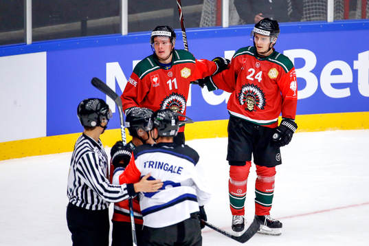 Frölundas Victor Olofsson och Lias Andersson jublar