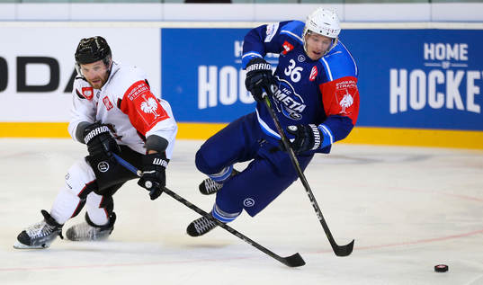 Bläddra bland fler bilder av Ishockey, CHL, Brno - Malmö Redhawks