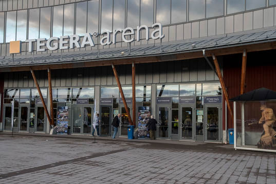 Tegera Arena exteriör i ishockeymatchen i