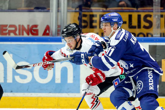 Vita Hästens Douglas Lögdal och Leksands Martin Karlsson