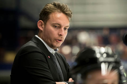 Vita Hästens assisterande tränare Fredrik Eriksson i
