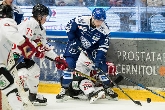 Vita Hästens Victor Lindmanoch Leksands Alex Friesen  i