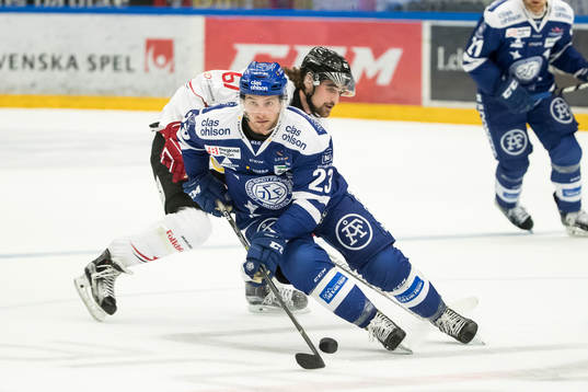 Leksands Alex Friesen  i ishockeymatchen i