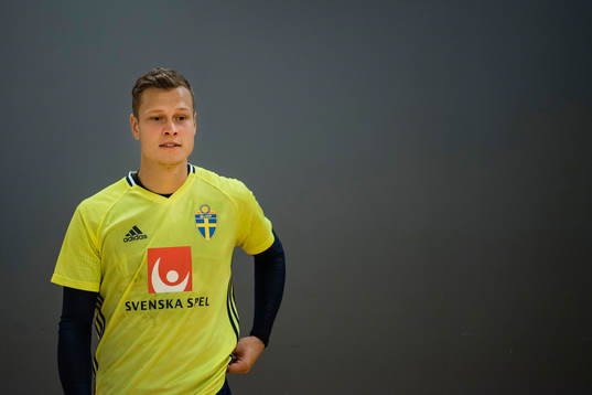 Viktor Claesson i mixed zone