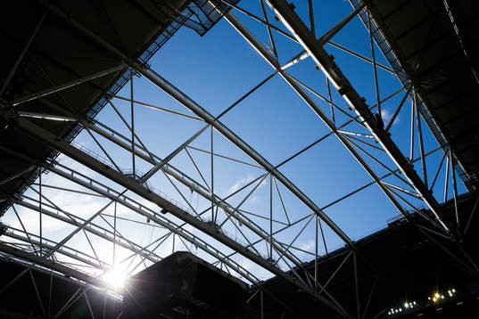 Öppet tak på Friends Arena