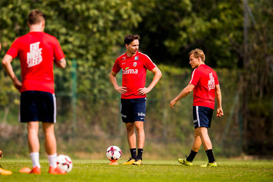 Ole Kristian Selnæs and Jonas Svensson
