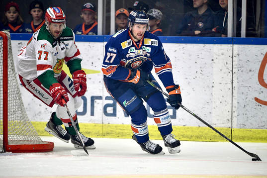 Moras Keaton Ellerby och Växjös Martin Lundberg