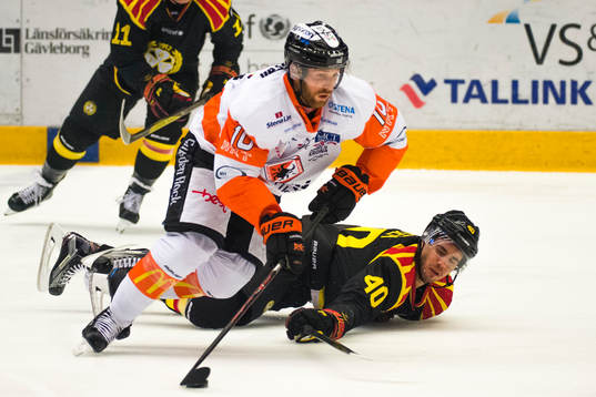 Karlskronas Mattias Guter och Brynäs Jesper Jensen