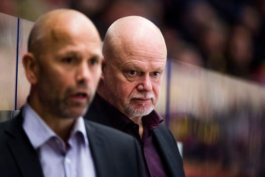 Brynäs assisterande tränare Tommy Sjödin och tränare
