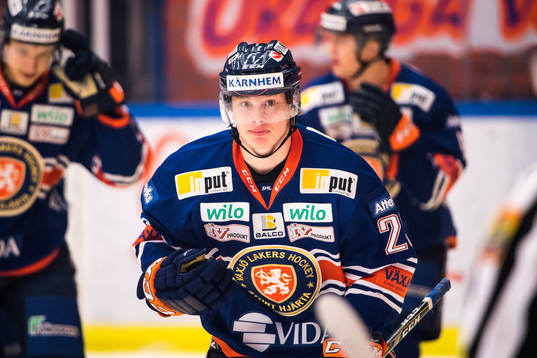 Växjös David Madsen jublar