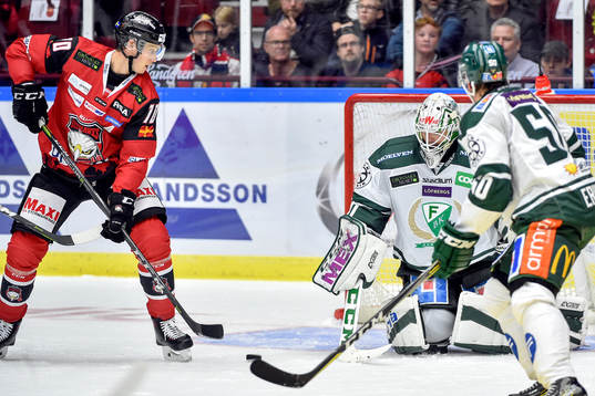 Malmö Redhawks Robin Alvarez och Färjestads målvakt Lars