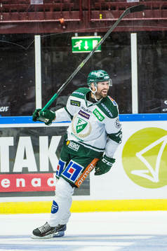 Färjestads Dick Axelsson jublar