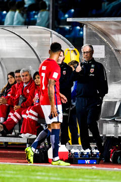 Lars Lagerbäck, head coach of Norway, gives thumbs up to