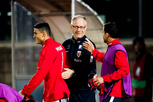 Mohamed Elyounoussi, Lars Lagerbäck, head coach of Norway,