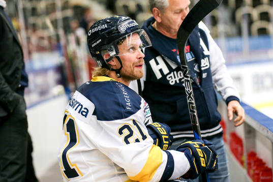 s Mattias Tedenby