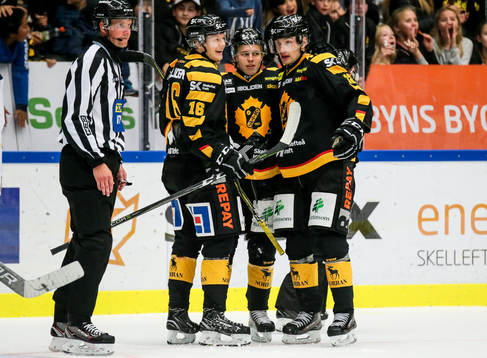 Skellefteås Tim Söderlund , Linus Lindström och Adam