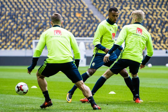 Sveriges Isaac Kiese Thelin