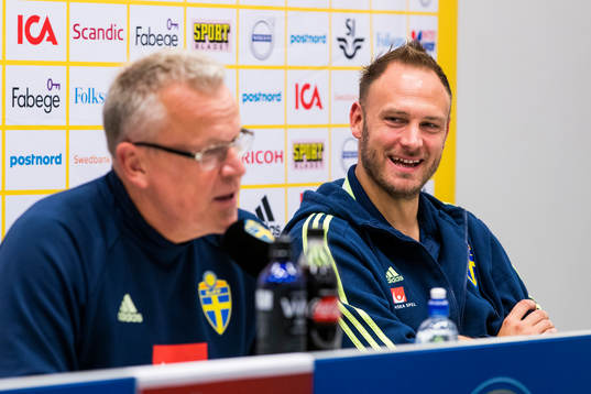 Sveriges förbundskapten Janne Andersson och Andreas