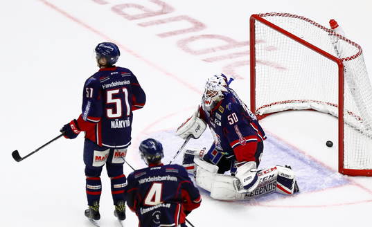Mål 1-1 av Örebros Christopher Mastomäki förbi