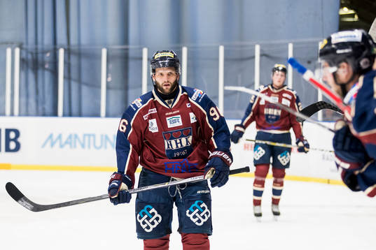 Halmstads Niklas Bunnstedt deppar