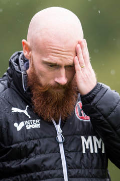 Hittarps tränare Max Mölder deppar