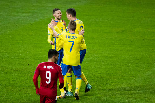 Sveriges Marcus Berg, Mikael Lustig och Sebastian Larsson