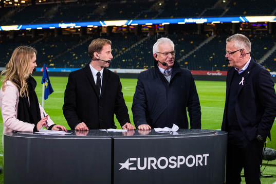 Karin Frick, Simon Bank, Hans Backe och Sveriges