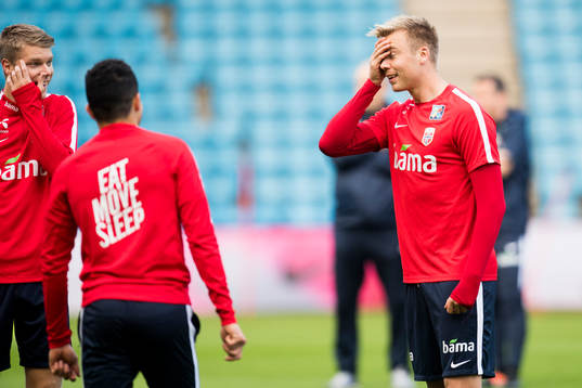Sigurd Rosted and Alexander Toft Søderlund of Norway