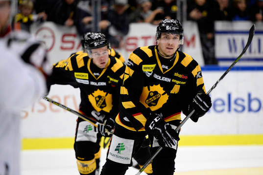 Skellefteås Pär Lindholm jublar