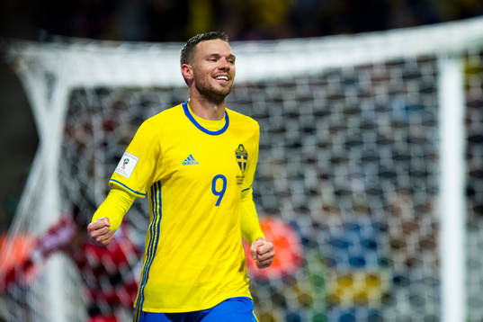 Sveriges Marcus Berg jublar