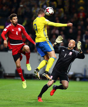 Sveriges Marcus Berg gör mål 7-0 förbi Luxemburgs